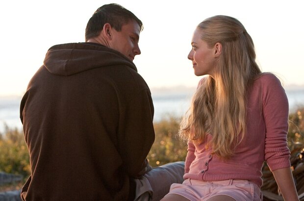 Dear John (2009) - photo 1