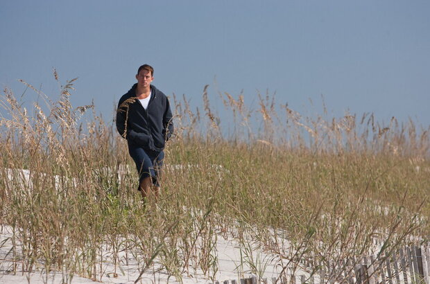 Dear John (2009) - photo 9