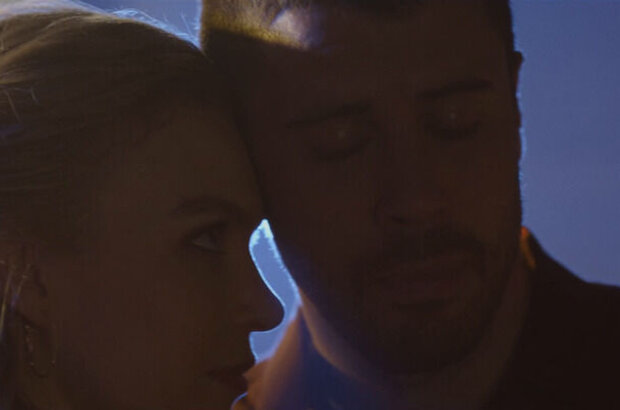 Becoming (2020) - photo 1