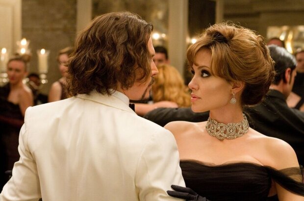 The Tourist (2010) - photo 31