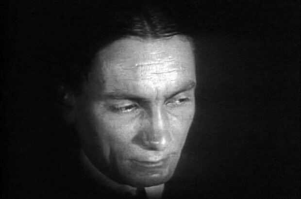 The Extraordinary Adventures of Mr. West in the Land of the Bolsheviks (1924) - photo 3