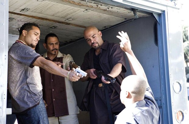 Next Day Air (2009) - photo 7
