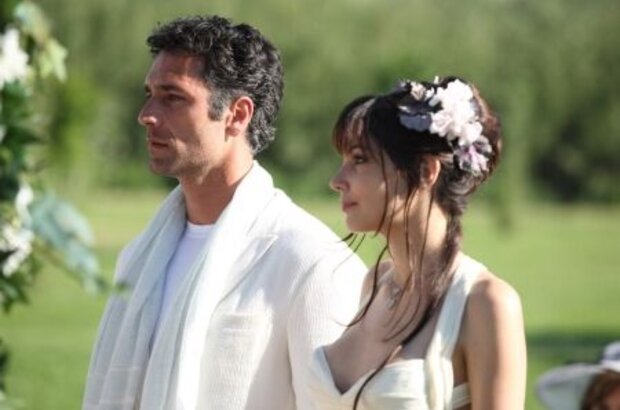 Sorry If I Want to Marry You (2010) - photo 1