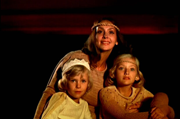 Bambi's Childhood (1985) - photo 2