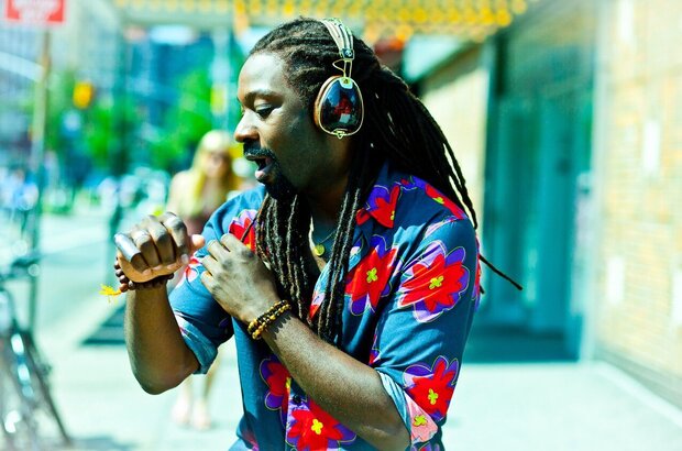 Gods Behaving Badly (2013) - photo 3