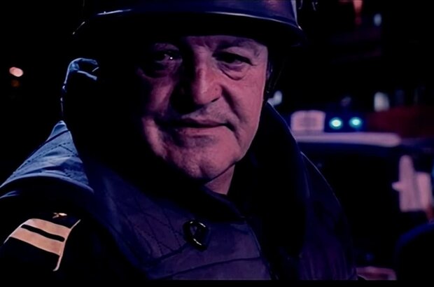 The Cordon (2002) - photo 1