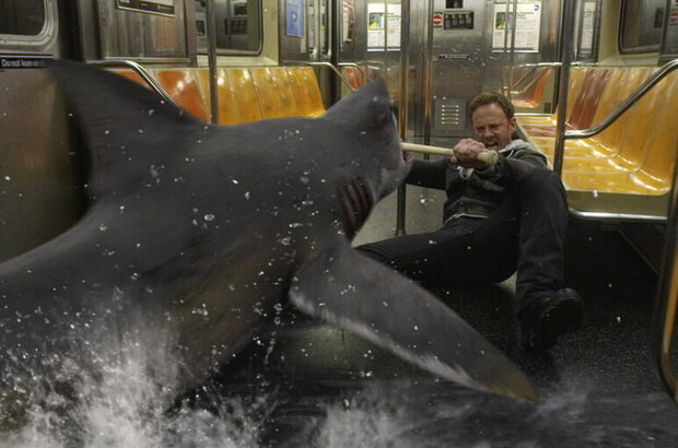 Sharknado 2: The Second One (2014) - photo 4