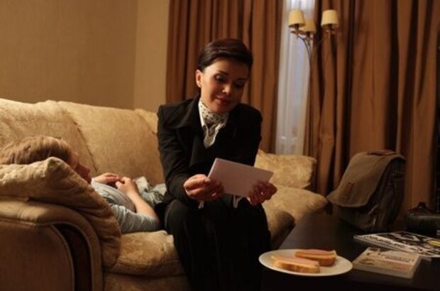 Moms (2012) - photo 6