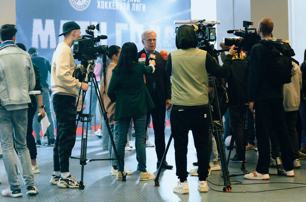 Khokkeynyye papy (2023) - photo 4