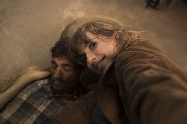 7 Reasons to Run Away (2019) - photo 3