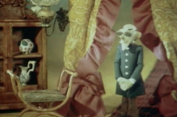 Man in a Case (1983) - photo 8