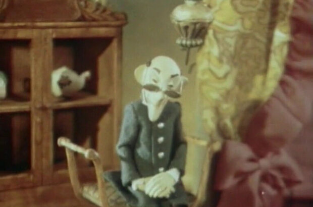 Man in a Case (1983) - photo 12
