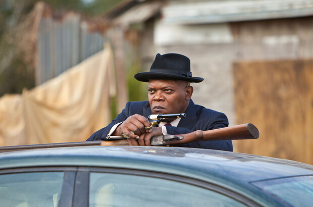 Meeting Evil (2011) - photo 6
