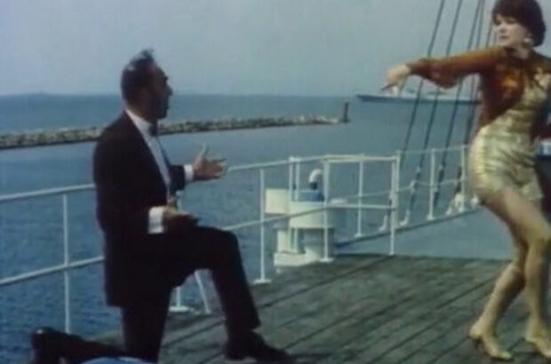 Circus lights fires (1972) - photo 3