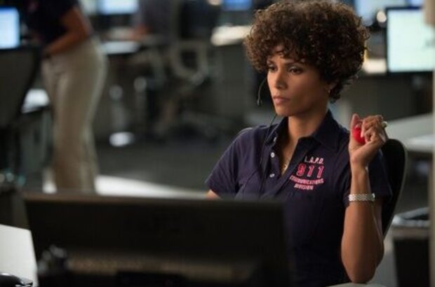 The Call (2013) - photo 1