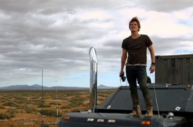 Road Kill (2009) - photo 7