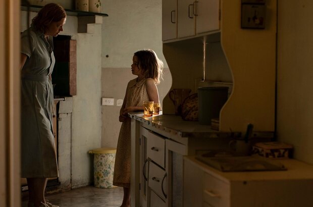 Run Rabbit Run (2023) - photo 2