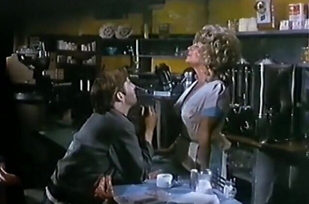Hammersmith Is Out (1972) - photo 4