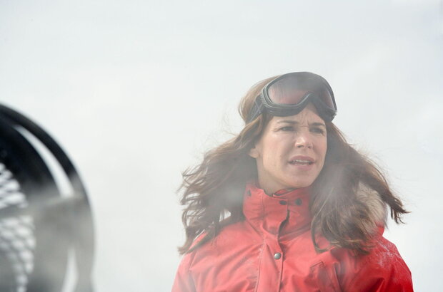Ice (2011) - photo 4