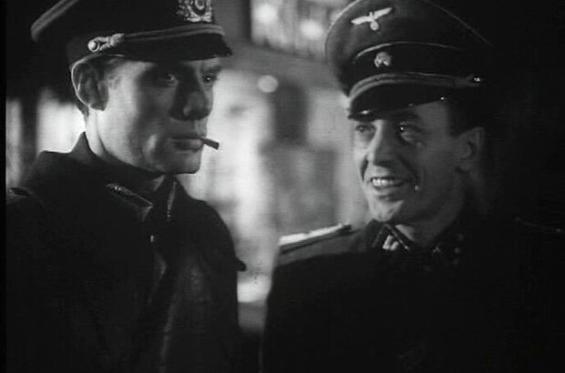 Secret Agent (1947) - photo 7