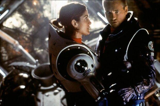 Red Planet (2000) - photo 2
