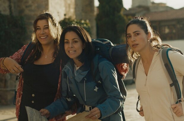 Sisters (2025) - photo 2