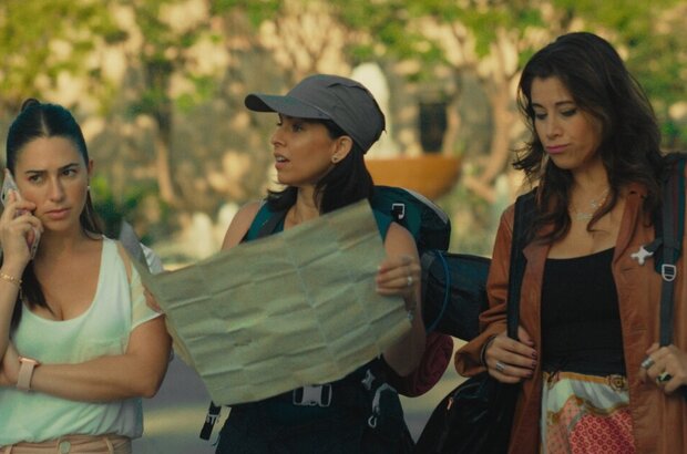 Sisters (2025) - photo 9