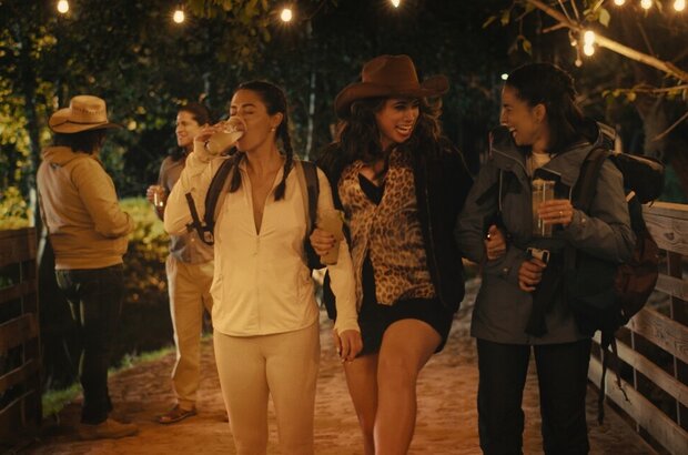 Sisters (2025) - photo 6