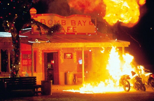 Inferno (1999) - photo 8