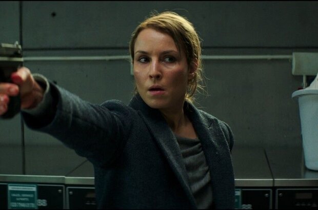 Unlocked (2017) - photo 8