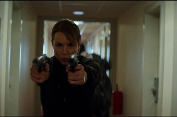 Unlocked (2017) - photo 4