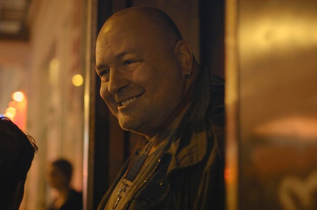 Берлинский фейсконтрольщик (2019) - фото 4