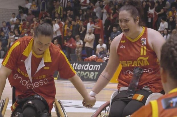 Cabeza y corazón (2022) - photo 1