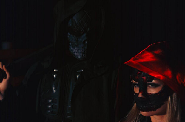 2025: Blood, White & Blue (2022) - photo 4