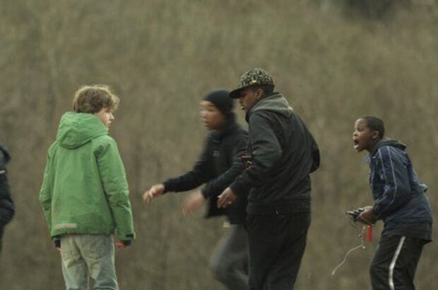 Play (2011) - photo 2