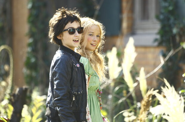 Vampire Sisters (2012) - photo 1