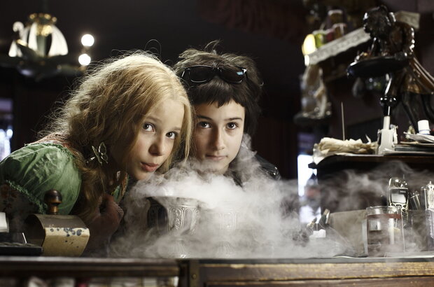 Vampire Sisters (2012) - photo 15
