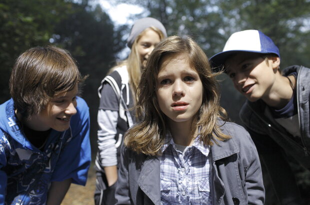 Vampire Sisters (2012) - photo 12