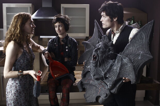 Vampire Sisters (2012) - photo 14