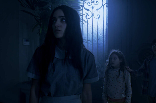 Come Play With Me (2021) - photo 8