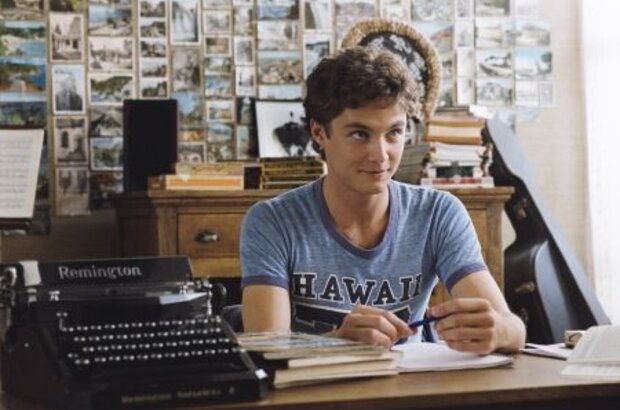 School's Out (2008) - photo 6