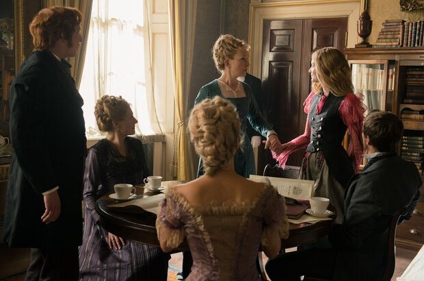 Alice Through the Looking Glass (2016) - photo 9