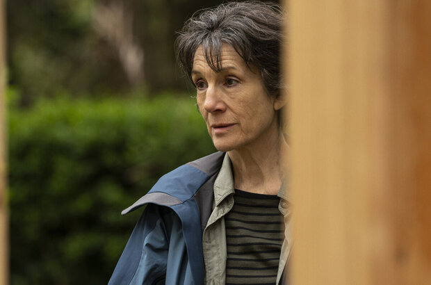 Herself (2020) - photo 4