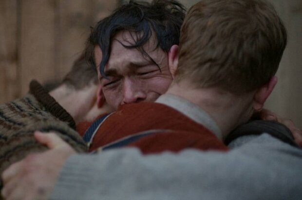 Betrayed (2020) - photo 4