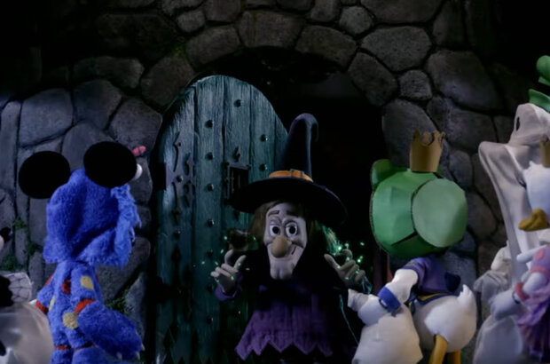 Mickey and Friends Trick or Treats (2023) - photo 5