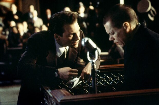 Murder in the First (1995) - photo 6