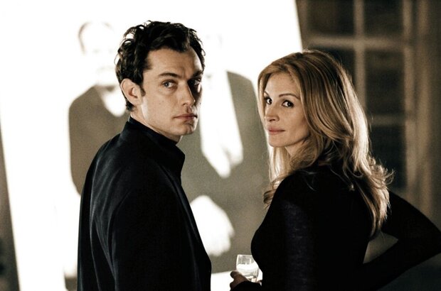 Closer (2004) - photo 3