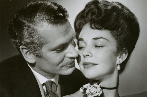 Carrie (1952) - photo 1