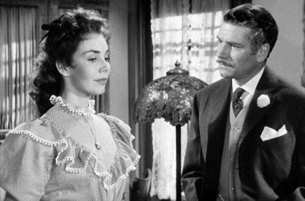Carrie (1952) - photo 4