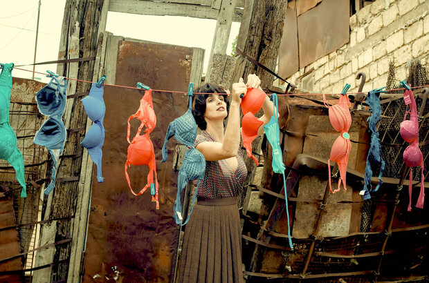 The Bra (2020) - photo 5